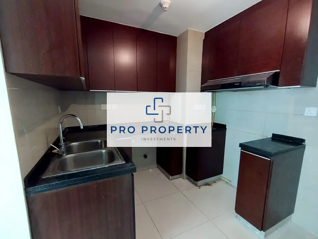 Stylish 1BR Spacious Living Sea View (5)